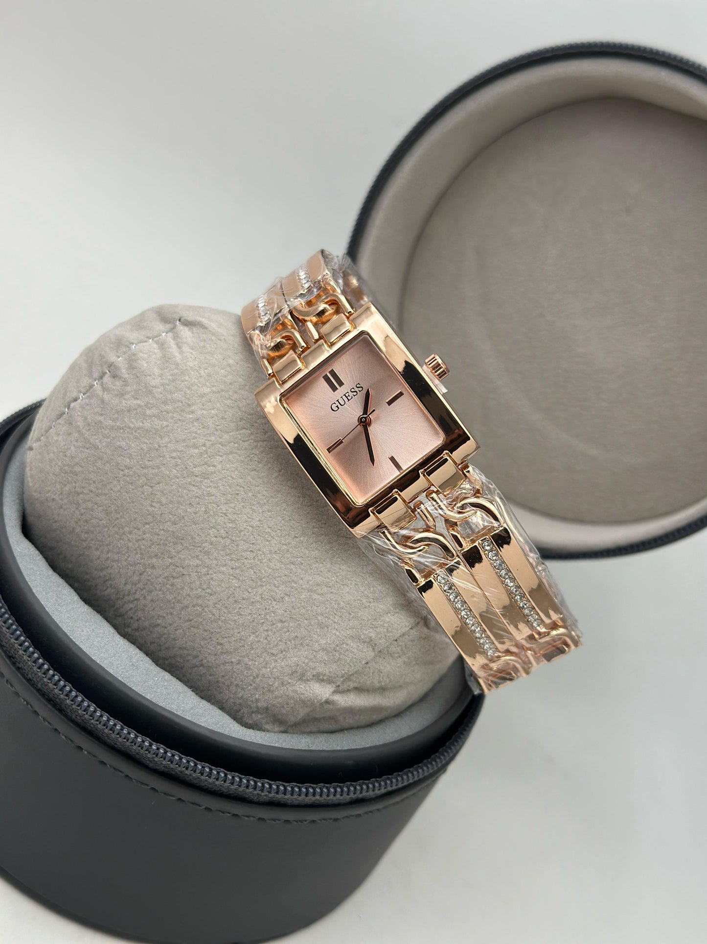 Luxurious Designer Elegant Women Watch-šššš šššš (ššššššš šš
š
šš)