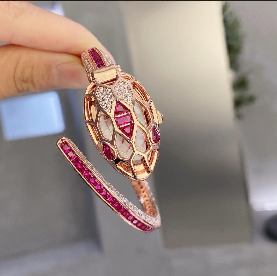 ššš¬ššØšš¤šš šš šš¢š§ ššššš®š¬š šØš šš¢š š” ššš¦šš§š-Luxurious Designer Women Watch - šššš šššš ( ššššššš šš
š
šš)