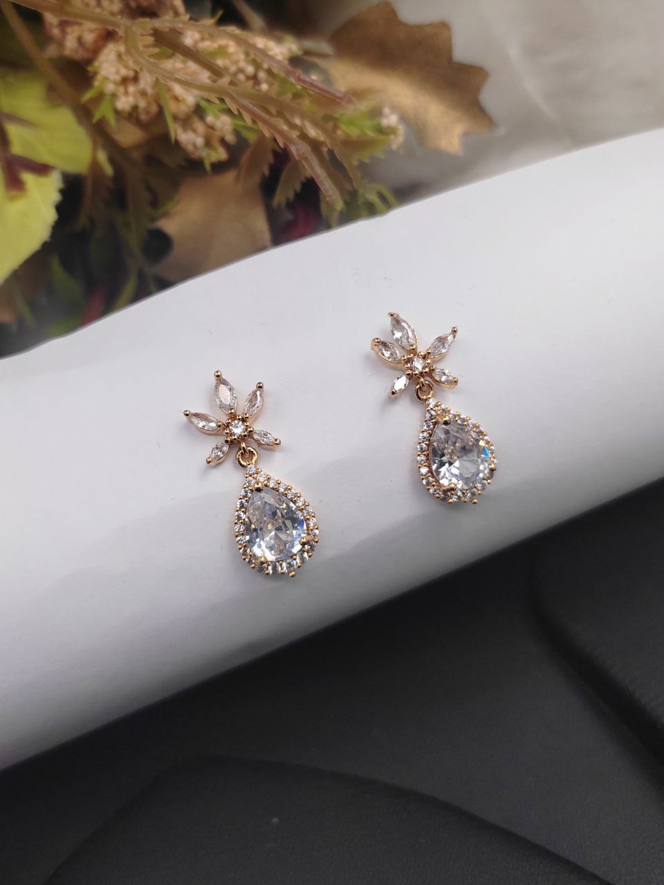 Veshakart Premium American Diamond Handcrafted Earrings