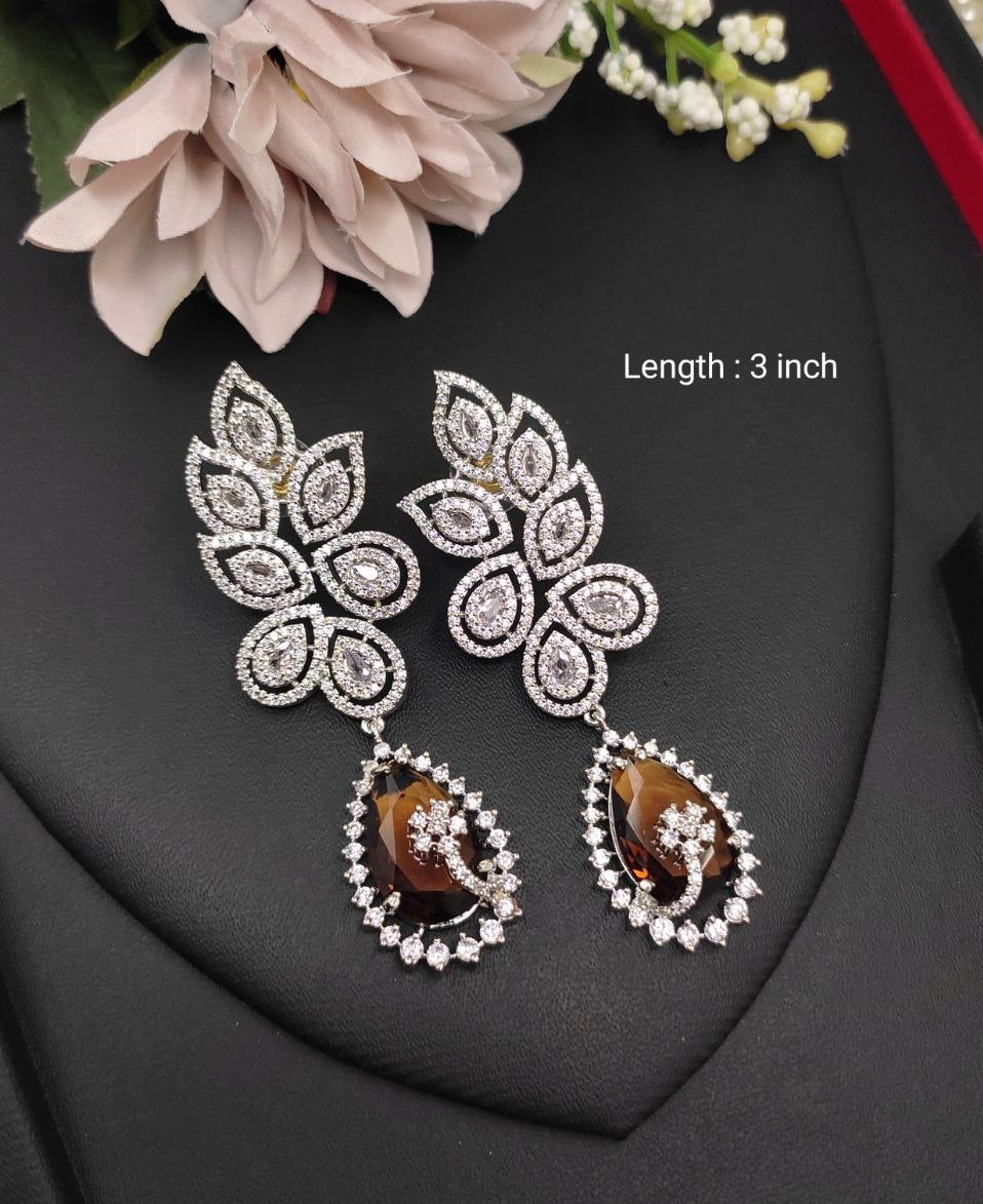 Veshakart Premium American Diamond Handcrafted Earrings