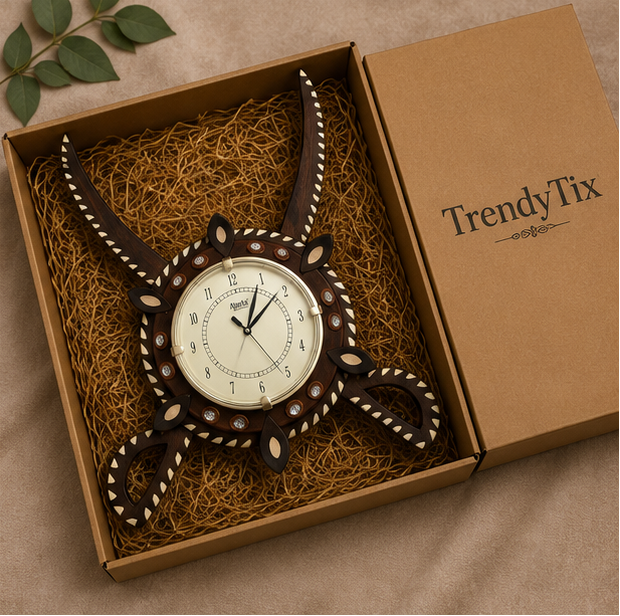 Royal Antler Wooden Wall Clock – Handcrafted Rustic Wall Decor