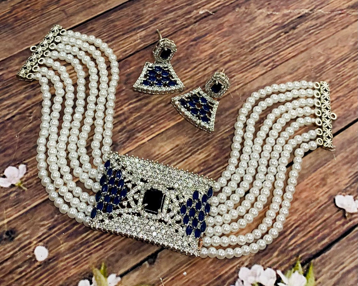 Veshakart Premium Handcrafted AD Necklace Set