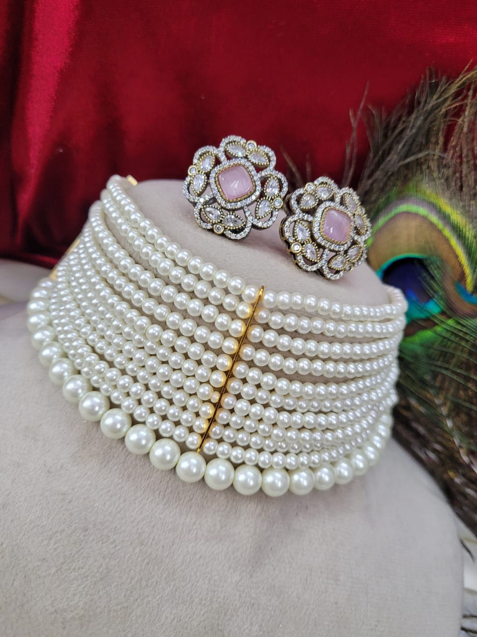 Veshakart Handcrafted American Diamond And Shell Pearl Necklace Set