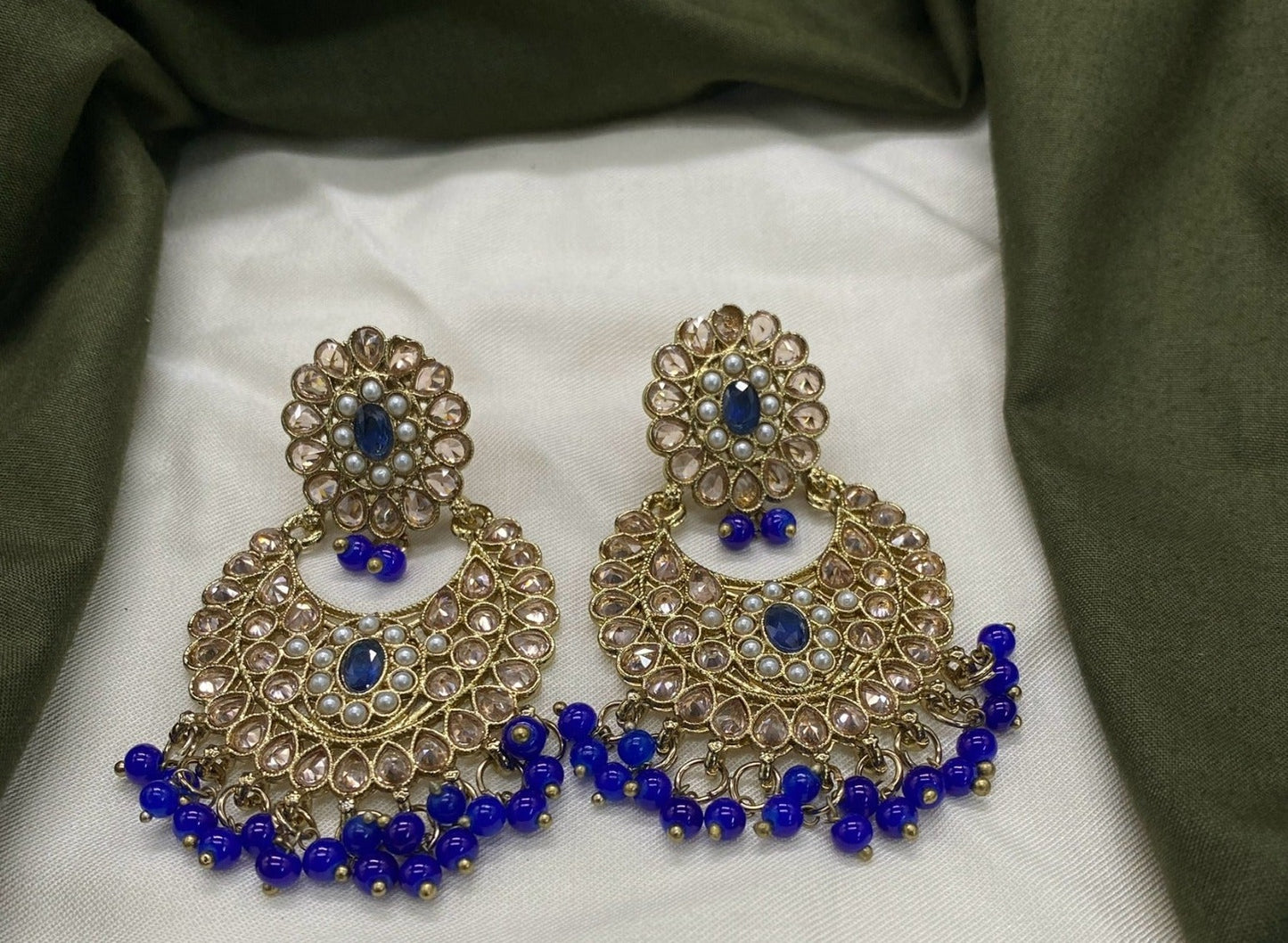 Veshakart Premium HandCrafted Kundan Earrings