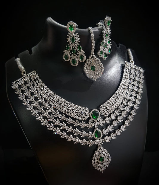 Veshakart Premium Handcrafted American Diamond Necklace Set