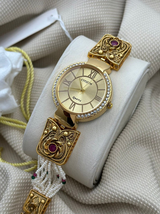 Luxurious Designer Pearl Women Watch