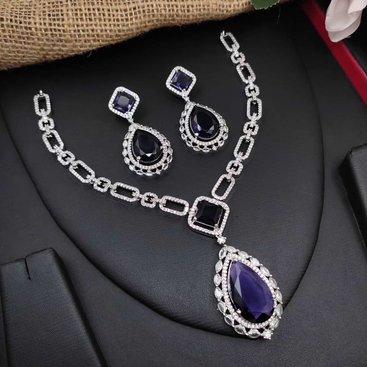 Veshakart Premium Handcrafted American Diamond Necklace Set