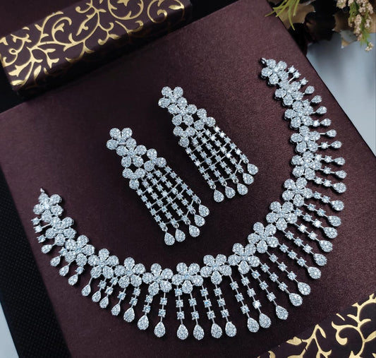 Veshakart Premium Handcrafted American Diamond Necklace Set