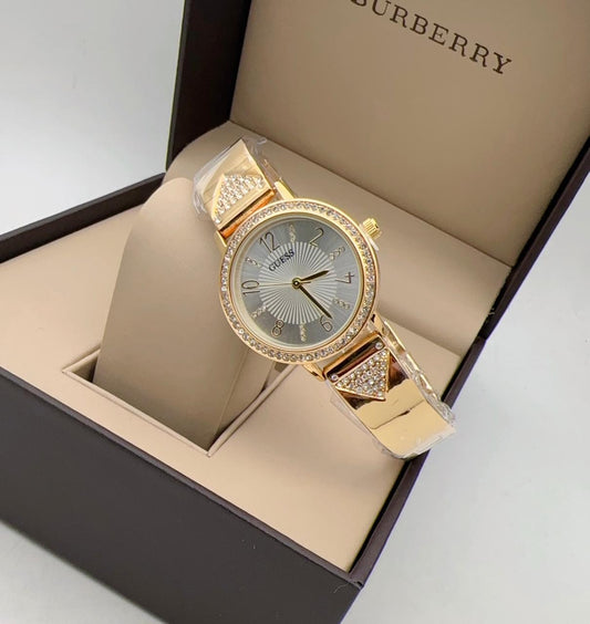 Luxurious Designer Elegant Women Watch-𝐌𝐄𝐆𝐀 𝐒𝐀𝐋𝐄 (𝐋𝐈𝐌𝐈𝐓𝐄𝐃 𝐎𝐅𝐅𝐄𝐑)