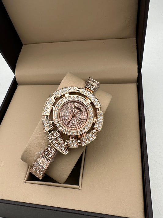 Luxurious Designer Elegant Women Watch-𝐌𝐄𝐆𝐀 𝐒𝐀𝐋𝐄 (𝐋𝐈𝐌𝐈𝐓𝐄𝐃 𝐎𝐅𝐅𝐄𝐑)