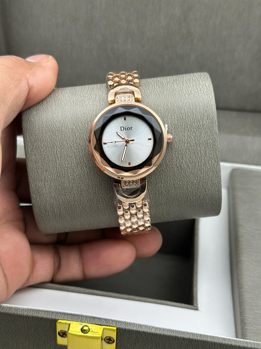 Luxurious Designer Elegant Women Watch-𝐌𝐄𝐆𝐀 𝐒𝐀𝐋𝐄 (𝐋𝐈𝐌𝐈𝐓𝐄𝐃 𝐎𝐅𝐅𝐄𝐑)