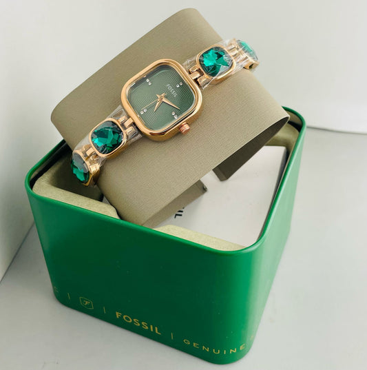 Luxurious Designer Elegant Women Watch-𝐌𝐄𝐆𝐀 𝐒𝐀𝐋𝐄 (𝐋𝐈𝐌𝐈𝐓𝐄𝐃 𝐎𝐅𝐅𝐄𝐑)