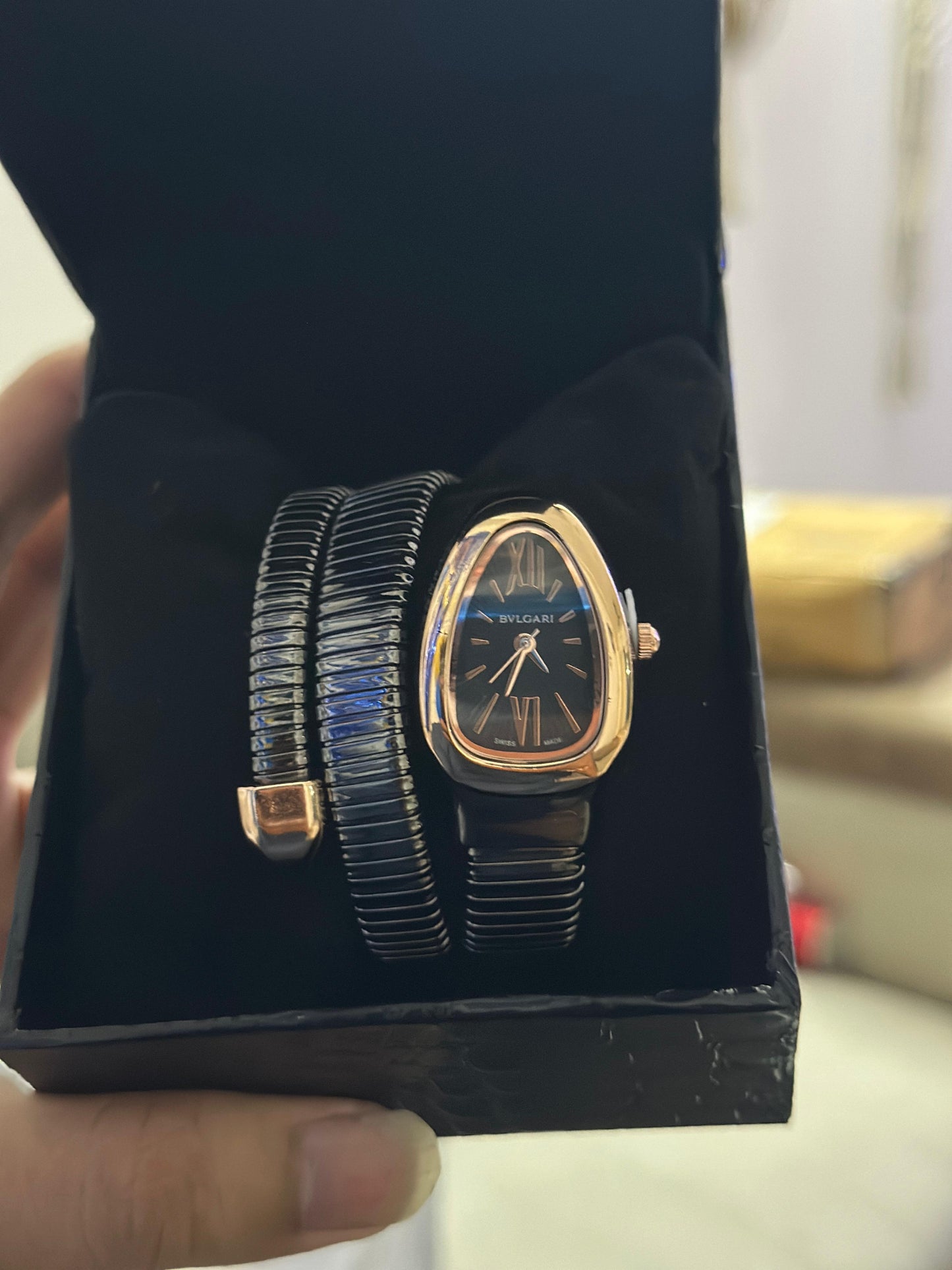 𝐑𝐞𝐬𝐭𝐨𝐜𝐤𝐞𝐝 𝐀𝐠𝐚𝐢𝐧 𝐁𝐞𝐜𝐚𝐮𝐬𝐞 𝐨𝐟 𝐇𝐢𝐠𝐡 𝐃𝐞𝐦𝐚𝐧𝐝-Luxurious Designer Women Watch -  𝐌𝐄𝐆𝐀 𝐒𝐀𝐋𝐄 ( 𝐋𝐈𝐌𝐈𝐓𝐄𝐃 𝐎𝐅𝐅𝐄𝐑)