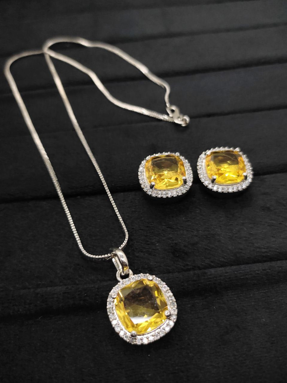 Premium quality CZ Pendant set