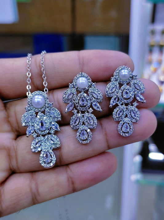 Premium quality CZ Pendant set