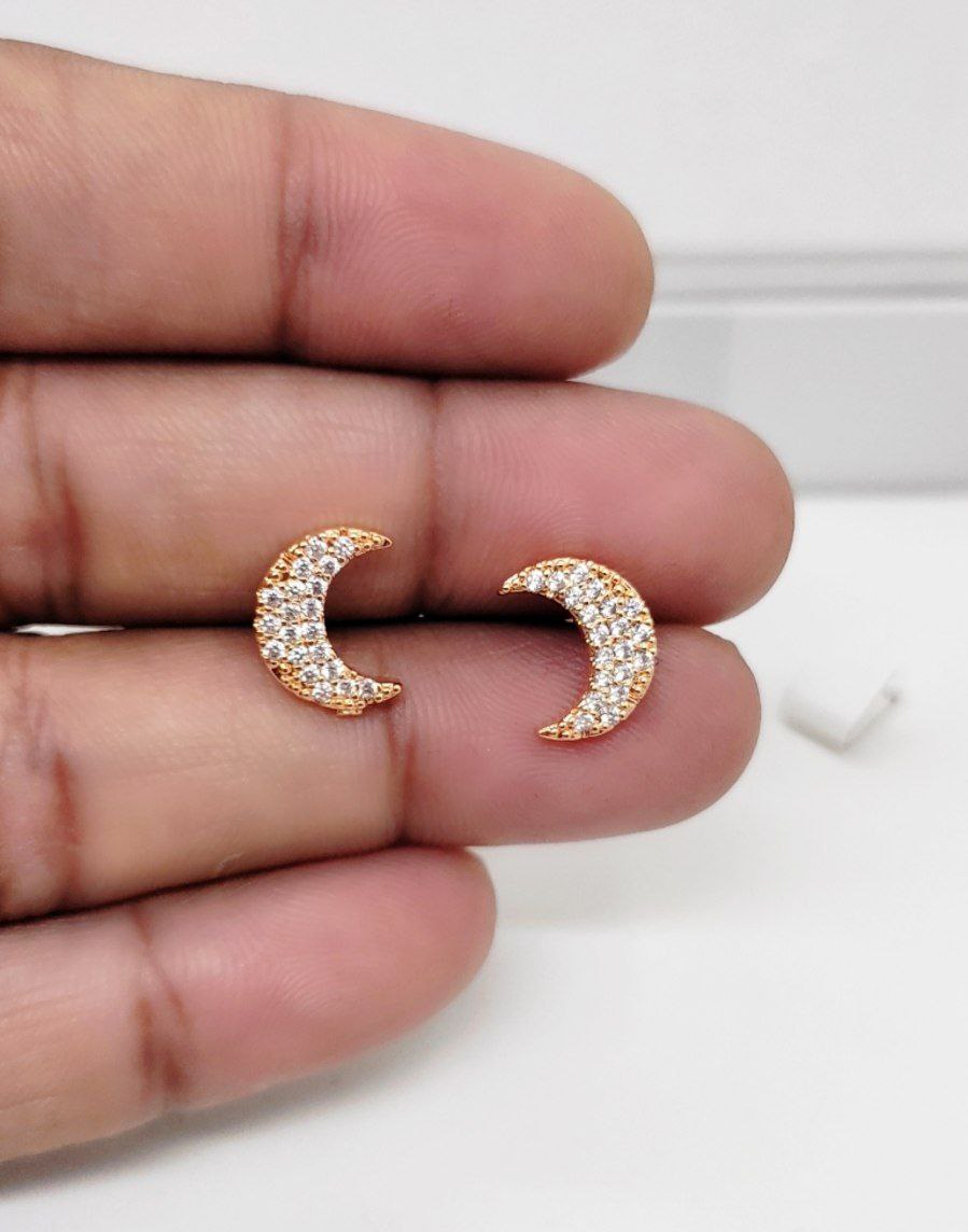 Premium quality anti tarnish cz studs