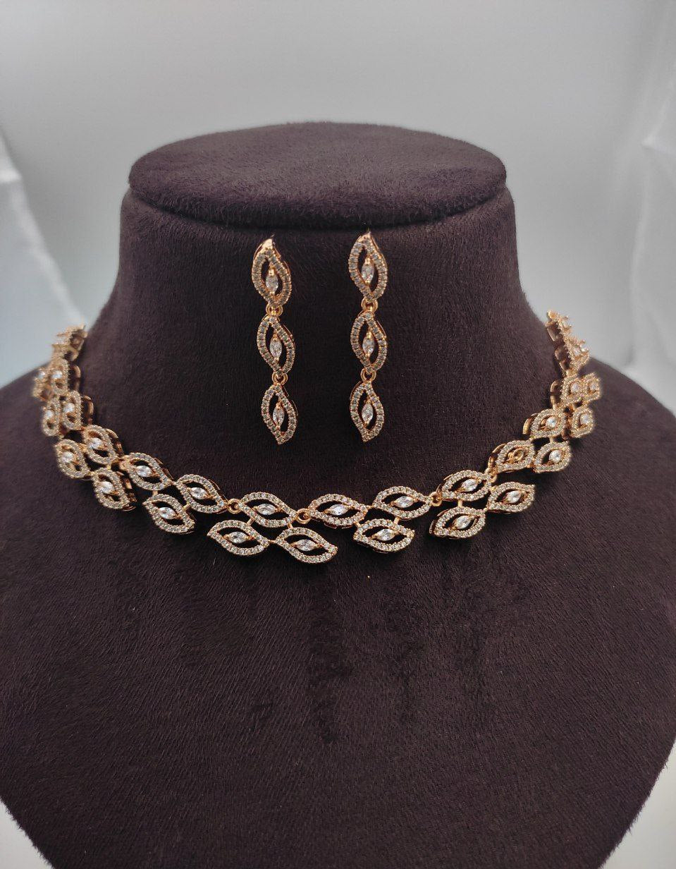 Veshakart Premium Handcrafted American Diamond Necklace Set