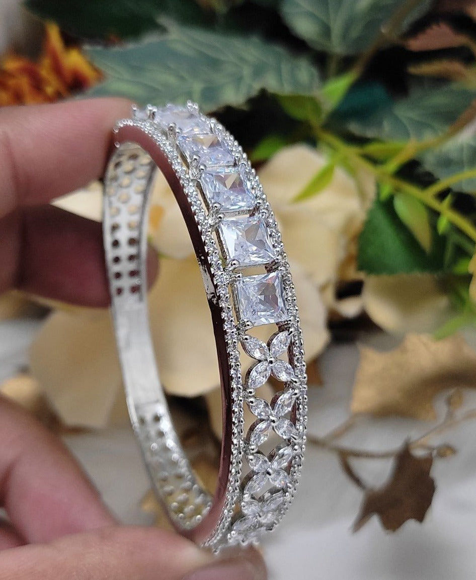 Premium delicate handcrafted anti tarnish American Diamond bracelet