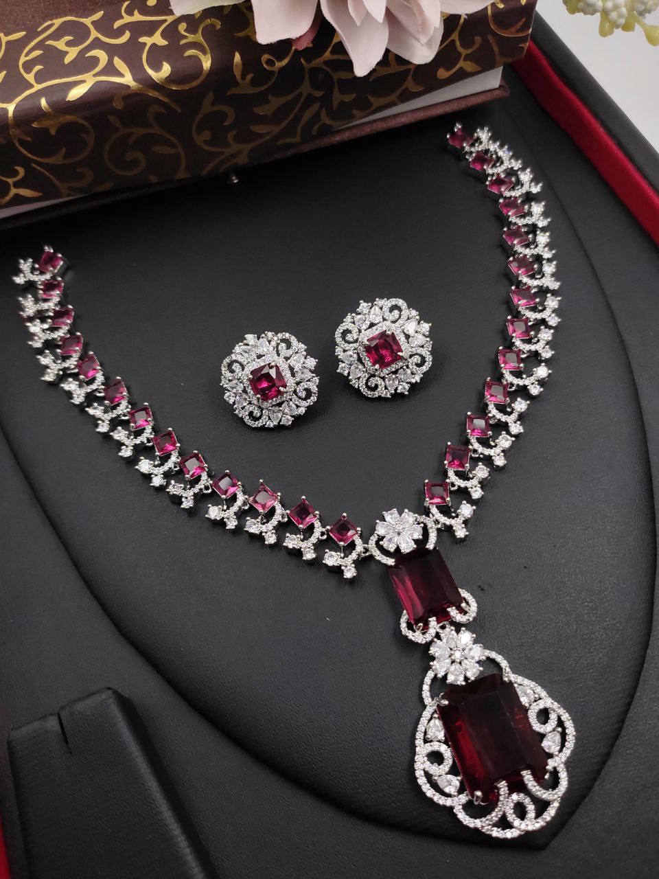 Neeta Ambani Inspired Veshakart Premium Handcrafted AD Necklace Set